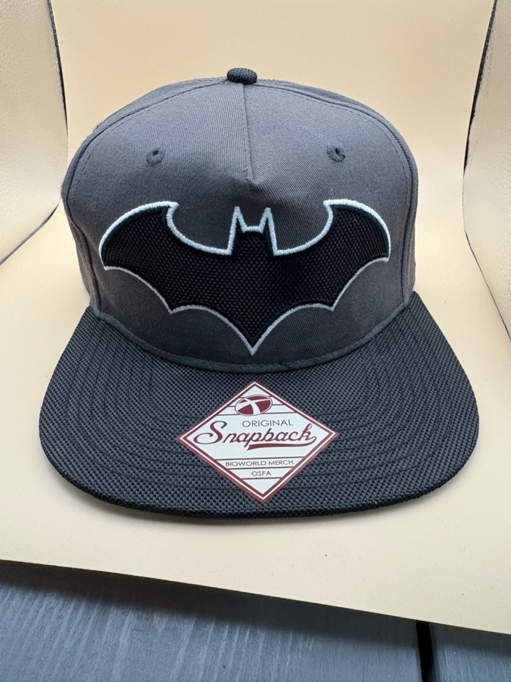 Batman Logo Black Snapback Hat - Bioworld